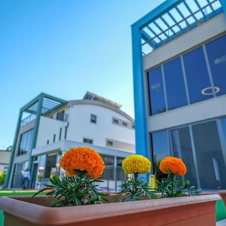 Eden Nest Exclusive Hotel